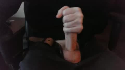 liocious98 online show from December 15, 2025, 8:02 pm