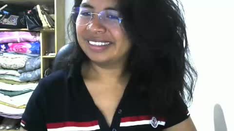 liora online show from May 25, 2026, 3:34 am
