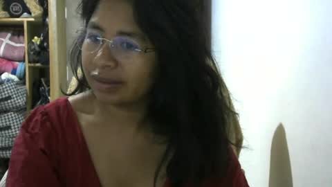 Liora selenex online show from July 20, 2026, 4:05 am