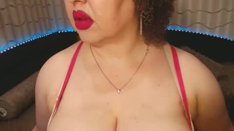 LIpsAddiction online show from November 11, 2025, 3:01 pm