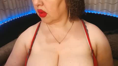 Snapshot of lipsaddiction chatting on May 22, 2026, 12:22 pm LIpsAddiction online show from May 22, 2026, 12:22 pm