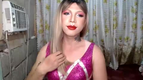 Snapshot of lipshero chatting on September 14, 2025, 6:40 pm lipshero online show from September 14, 2025, 6:40 pm