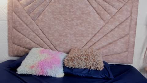 Snapshot of lisa_baker1 chatting on December 26, 2024, 2:01 am Lisa Baker online show from December 26, 2024, 2:01 am