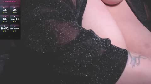 Snapshot of lisa_mila chatting on January 10, 2025, 2:13 pm LIsa online show from January 10, 2025, 2:13 pm