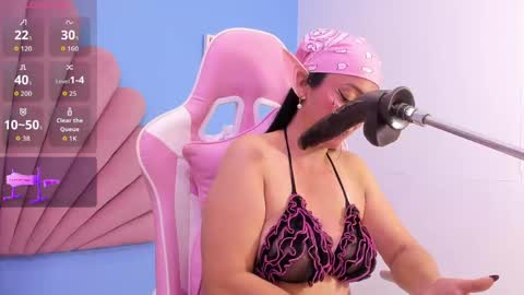 Snapshot of lisa_milf_ chatting on May 7, 2026, 3:23 am Lisa online show from May 7, 2026, 3:23 am
