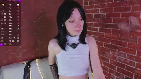 Lisa online show from February 19, 2026, 8:27 pm