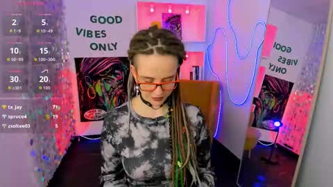 Lisa online show from March 21, 2026, 8:19 am