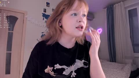 Snapshot of lisalaas chatting on December 21, 2024, 3:31 pm -Lisa- Help me to reach 100 thumbs up3 online show from December 21, 2024, 3:31 pm