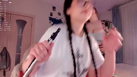 Snapshot of lisalaas chatting on February 7, 2025, 6:56 pm -Lisa- Help me to reach 100 thumbs up3 online show from February 7, 2025, 6:56 pm