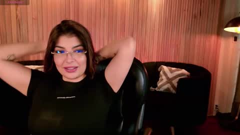 LISA MONROE online show from December 22, 2025, 8:50 pm