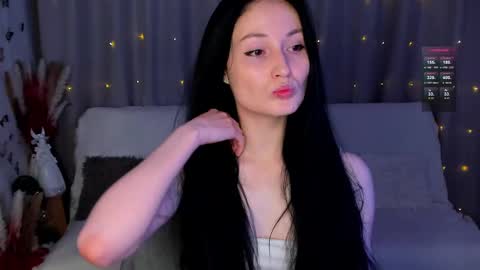 Snapshot of lisamooore chatting on March 6, 2025, 3:56 pm Lisa Moore online show from March 6, 2025, 3:56 pm