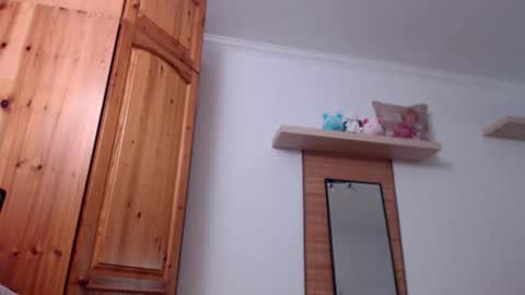 Snapshot of lisaskybaby chatting on November 3, 2025, 10:16 am Lisaskybaby online show from November 3, 2025, 10:16 am