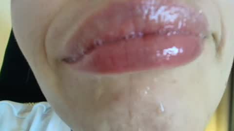 Snapshot of lisbet_21x chatting on May 27, 2026, 2:19 am Lisbet online show from May 27, 2026, 2:19 am
