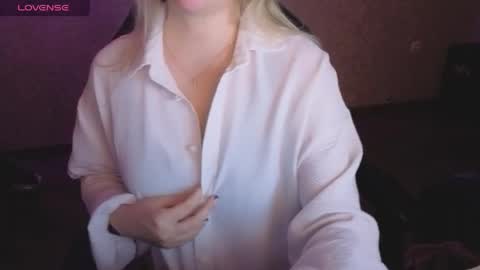 Snapshot of lisenok26 chatting on May 15, 2026, 7:54 pm Anna online show from May 15, 2026, 7:54 pm