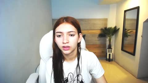 Liseth Fox online show from January 4, 2025, 12:38 pm