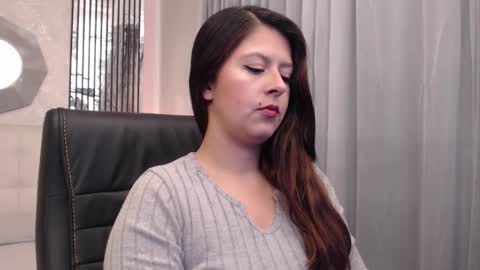 Snapshot of liss_black chatting on February 2, 2026, 3:49 am Andrea online show from February 2, 2026, 3:49 am