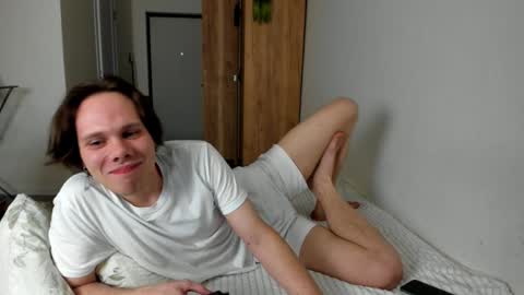 Snapshot of lissa_alfie chatting on December 3, 2024, 2:16 pm Alfie online show from December 3, 2024, 2:16 pm