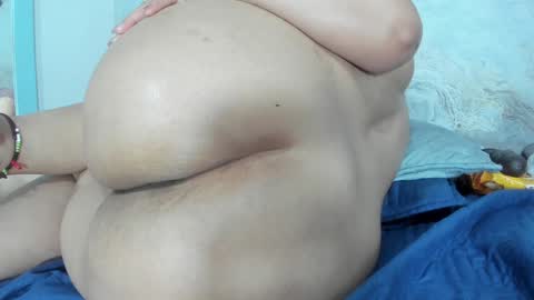 Snapshot of lissa_harris_ chatting on December 31, 2024, 9:10 am Lisa online show from December 31, 2024, 9:10 am