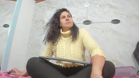 Snapshot of lissa_harris_ chatting on March 12, 2025, 3:02 am Lisa online show from March 12, 2025, 3:02 am