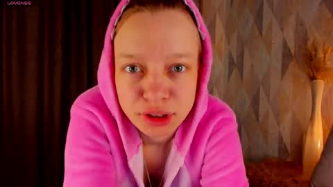 Lissa online show from May 18, 2026, 1:02 am