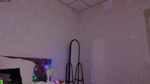 Lissa online show from May 20, 2026, 1:12 am