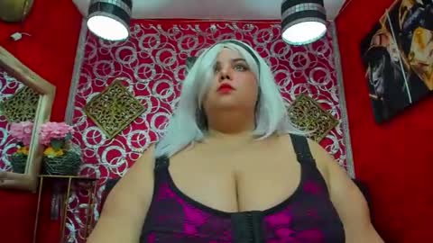 lissabrowns online show from July 3, 2026, 1:39 pm