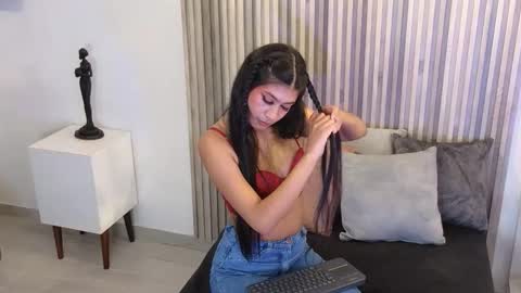 Snapshot of lissawild_ chatting on October 17, 2025, 1:46 pm ss  online show from October 17, 2025, 1:46 pm