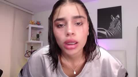 Liss Brown online show from November 16, 2025, 12:44 pm