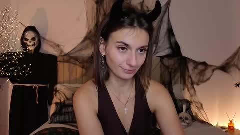 lit1le_mia online show from October 26, 2025, 9:53 pm