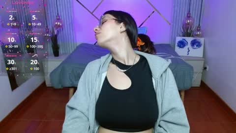 Lita online show from April 10, 2026, 12:43 pm