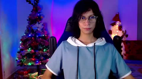 Snapshot of literateboy chatting on December 13, 2024, 11:13 am Literateboy online show from December 13, 2024, 11:13 am