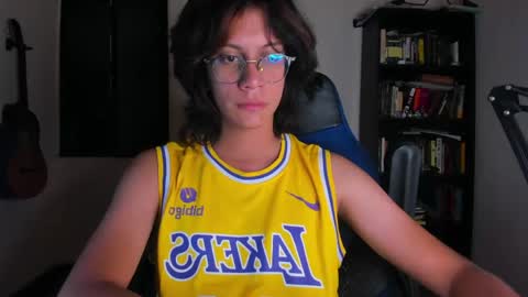 Literateboy online show from April 20, 2026, 1:41 am