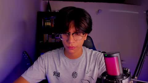 Snapshot of literateboy chatting on July 24, 2026, 1:58 am Literateboy online show from July 24, 2026, 1:58 am