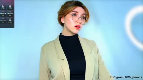 Lana online show from April 14, 2026, 1:39 pm