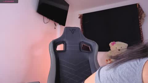 little___sophie online show from March 3, 2026, 2:50 am