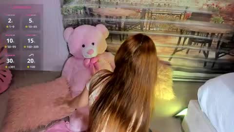Snapshot of little__doll18 chatting on June 5, 2026, 9:31 pm little__doll18 online show from June 5, 2026, 9:31 pm