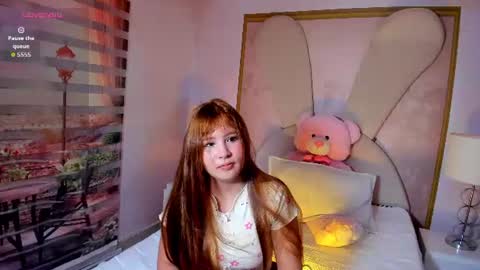 Snapshot of little__doll18 chatting on June 23, 2026, 10:02 am little__doll18 online show from June 23, 2026, 10:02 am