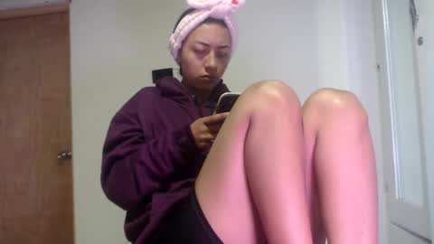 Aliciaparaisss online show from March 8, 2026, 12:20 pm