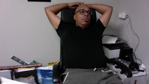 Snapshot of little_buddha chatting on January 8, 2025, 8:07 pm Pure Black Power online show from January 8, 2025, 8:07 pm