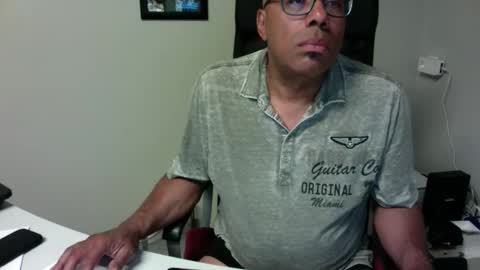 Snapshot of little_buddha chatting on May 25, 2026, 9:21 pm Pure Black Power online show from May 25, 2026, 9:21 pm