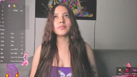 Snapshot of little_caro13 chatting on December 29, 2024, 11:39 pm Independent model carolina online show from December 29, 2024, 11:39 pm