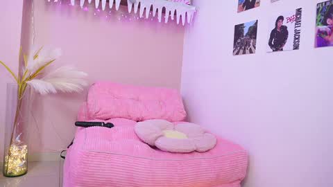 Little Effy online show from December 14, 2024, 12:11 am