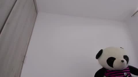 Snapshot of little_emily66 chatting on September 28, 2025, 7:19 pm Emily online show from September 28, 2025, 7:19 pm