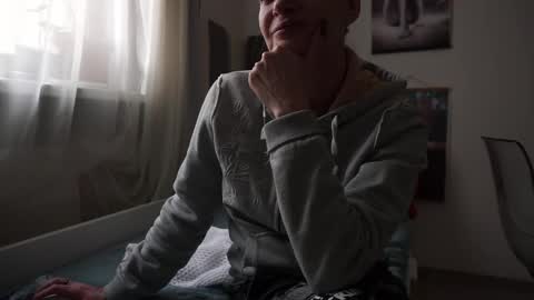 Snapshot of little_heart_andreea chatting on February 18, 2025, 12:49 pm little_heart_andreea online show from February 18, 2025, 12:49 pm