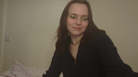 Snapshot of little_kinky_gal chatting on October 14, 2025, 8:20 pm little_kinky_gal online show from October 14, 2025, 8:20 pm