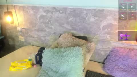 Lili online show from March 1, 2026, 9:17 pm