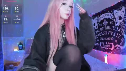 Snapshot of little_misaki chatting on October 24, 2025, 10:06 pm Maria online show from October 24, 2025, 10:06 pm