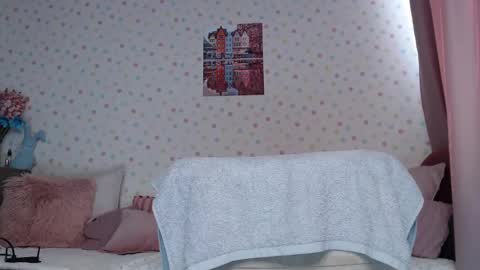 Snapshot of little_pearl_ chatting on March 2, 2026, 7:15 am Adaline online show from March 2, 2026, 7:15 am