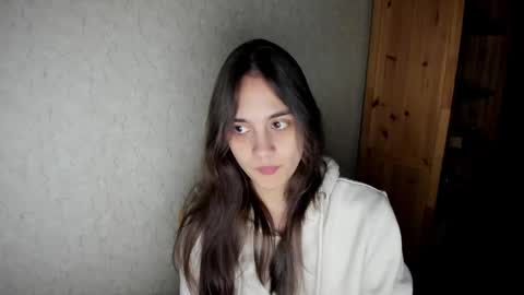 Snapshot of littleashleyy chatting on November 24, 2025, 5:34 pm littleashleyy online show from November 24, 2025, 5:34 pm