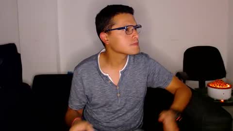 Manu online show from January 18, 2026, 2:37 am